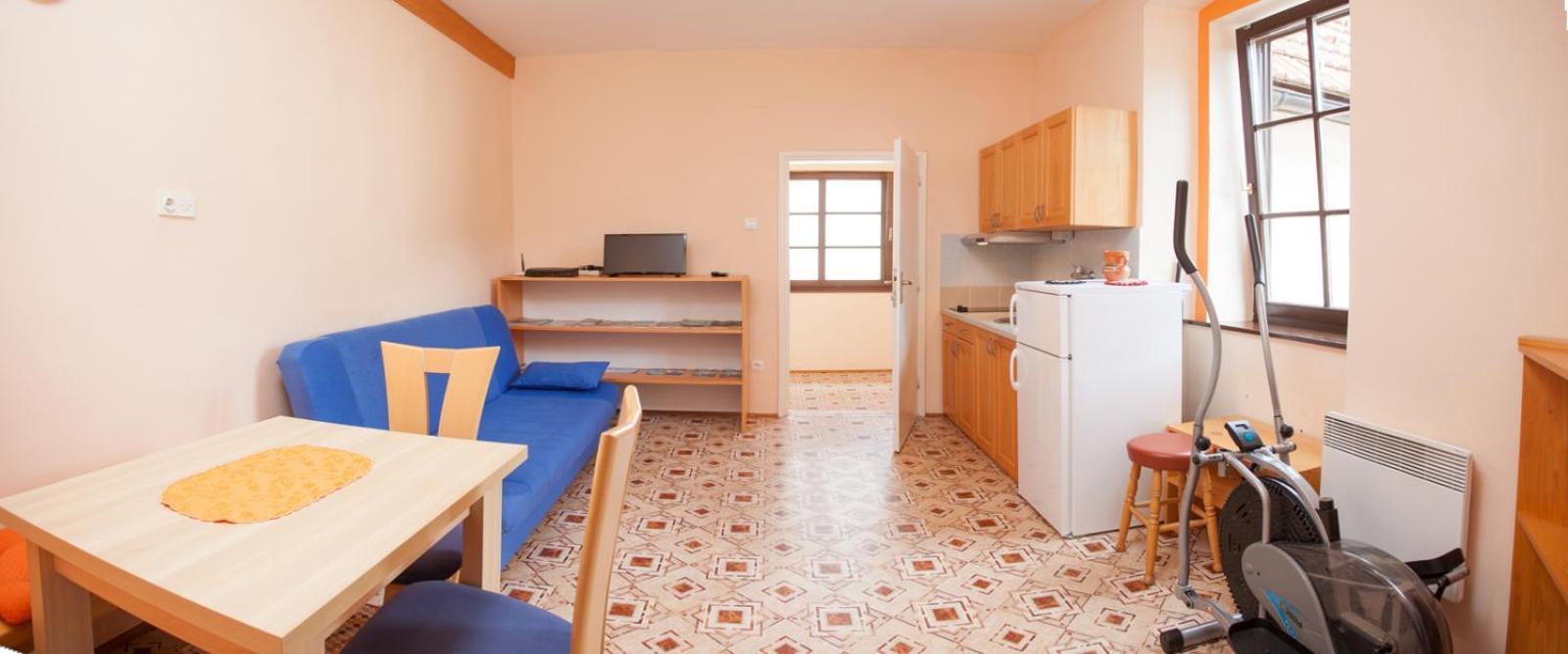 Apartmán Apartma Na Starem Placu Idrija Exteriér fotografie