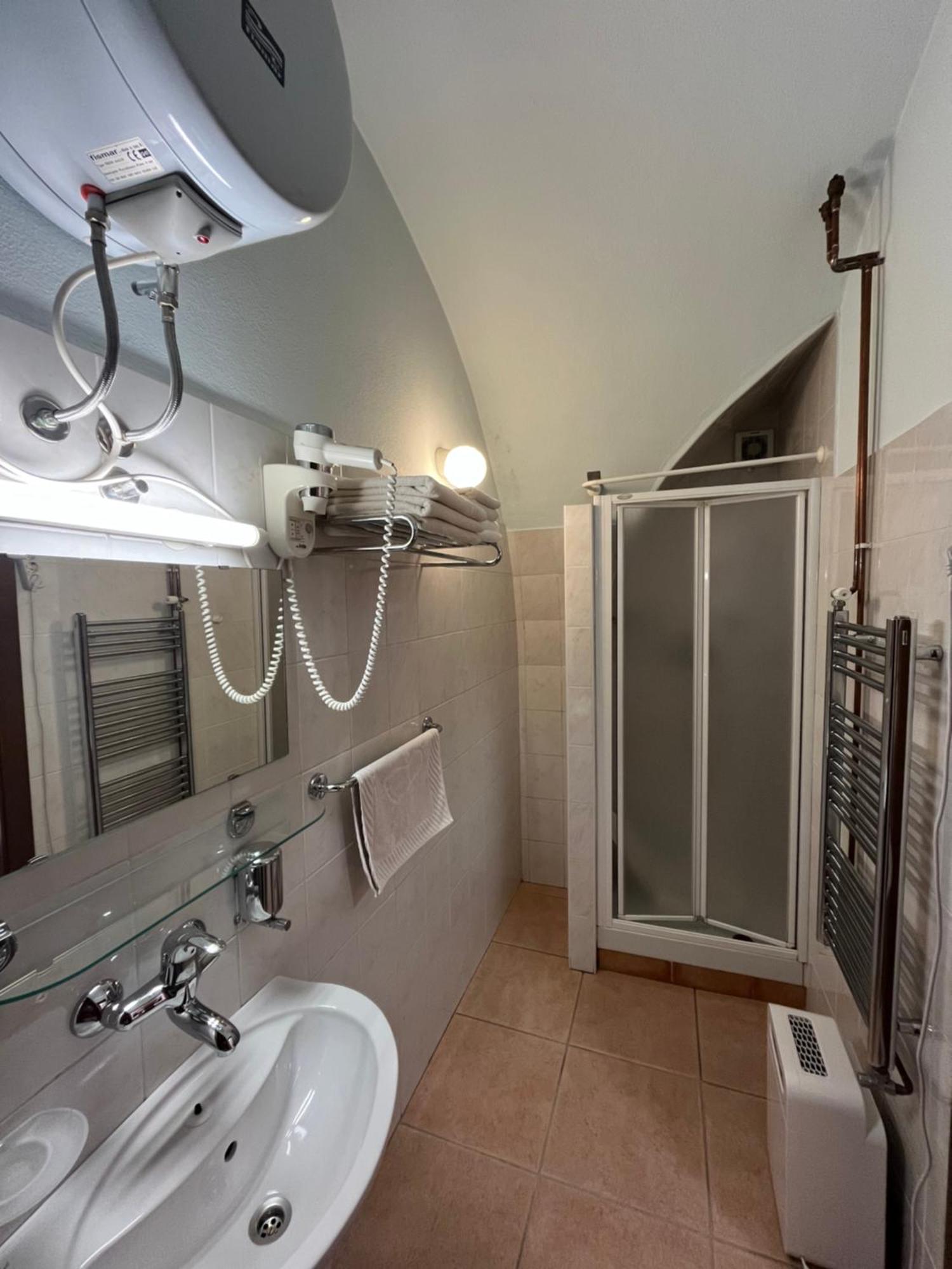 Apartma Na Starem Placu Idrija Exteriér fotografie